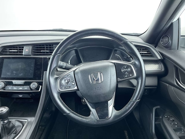 Used Honda Civic 2018 for sale - 76210028: Photo 36