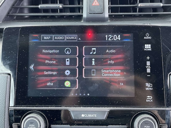 Used Honda Civic 2018 for sale - 76210028: Photo 40