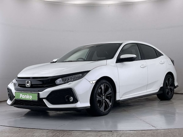 Used Honda Civic 2018 for sale - 76210028: Photo 4