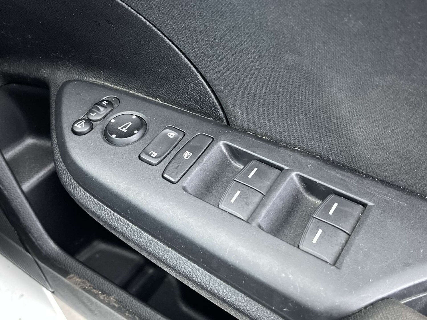 Used Honda Civic 2018 for sale - 76210028: Photo 50