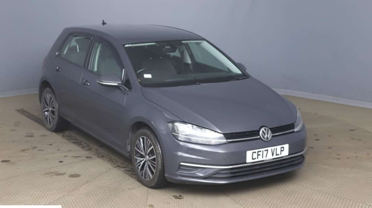 Used Volkswagen Golf 2017 for sale - 76829977: Photo 1