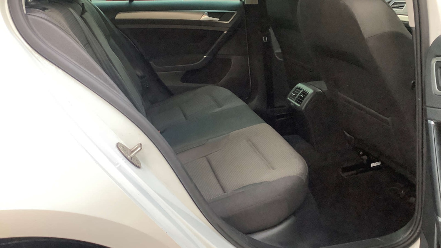 Used Volkswagen Golf 2016 for sale - 76719554: Photo 8