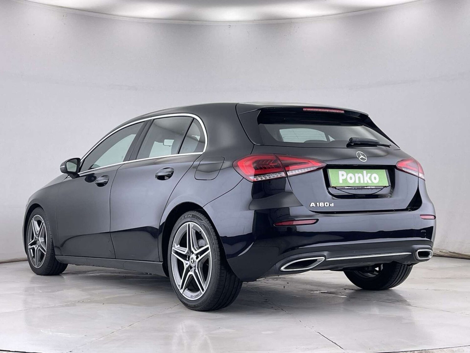 Used Mercedes-Benz A-Class 2019 for sale - 76159778: Photo 3