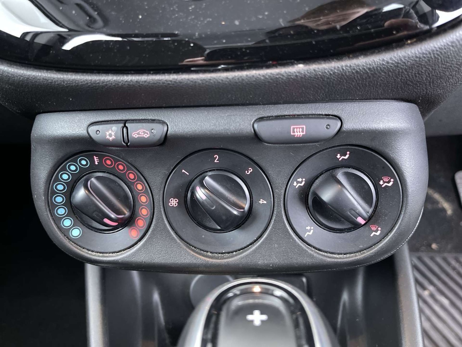 Used Vauxhall Corsa 2018 for sale - 76602049: Photo 43