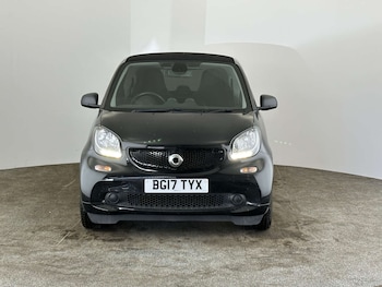 Used smart fortwo 2017 for sale - 79596243: Photo