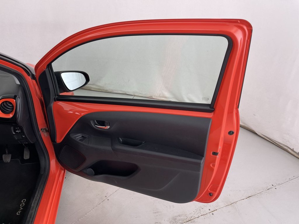 Vehicle 28