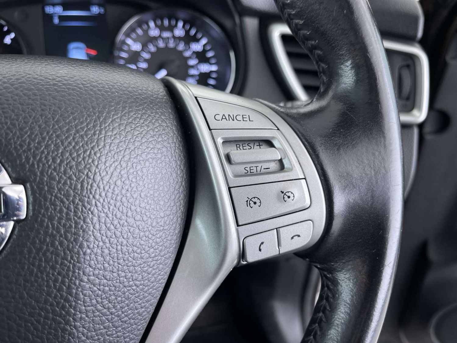 Used Nissan Qashqai 2017 for sale - 76481389: Photo 52