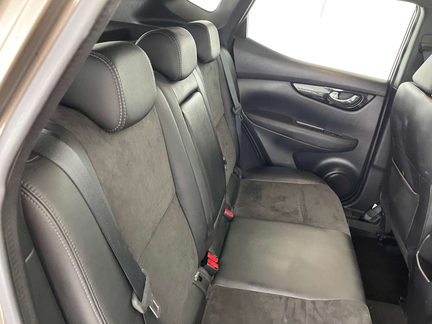 Used Nissan Qashqai 2017 for sale - 76481389: Photo 8