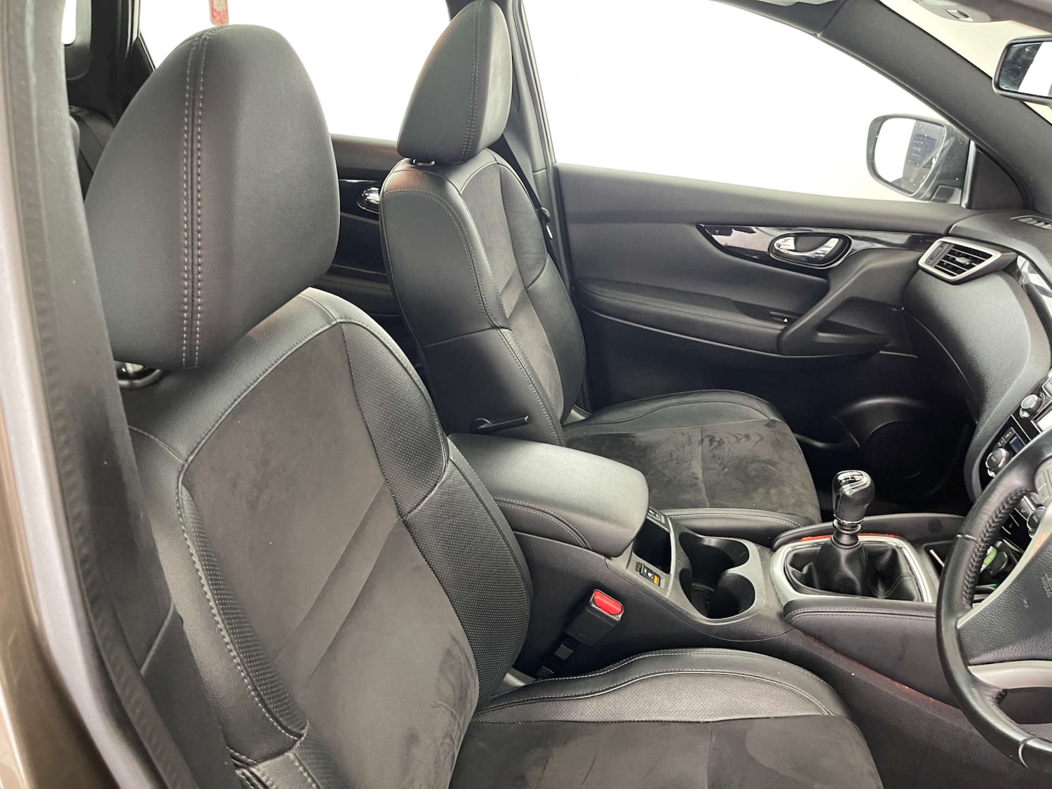 Used Nissan Qashqai 2017 for sale - 76481389: Photo 9