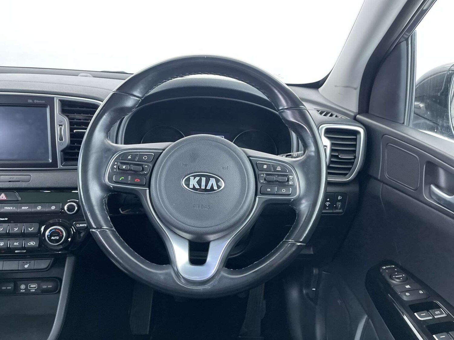 Used Kia Sportage 2017 for sale - 76319706: Photo 36