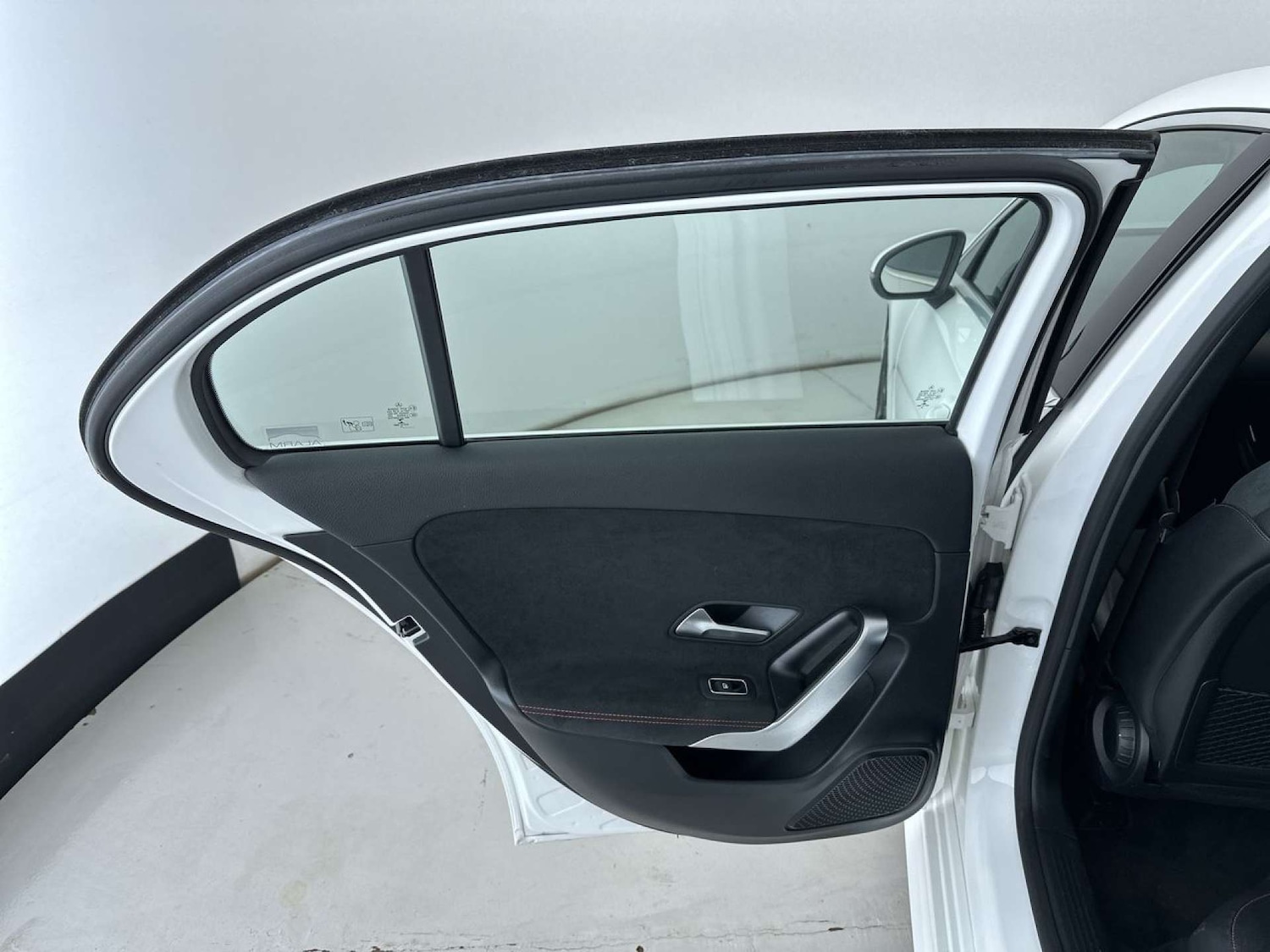 Used Mercedes-Benz A-Class 2019 for sale - 77339191: Photo 28