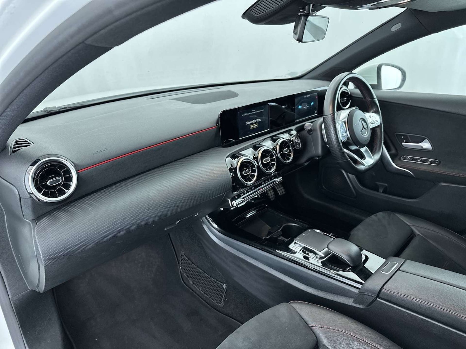 Used Mercedes-Benz A-Class 2019 for sale - 77339191: Photo 32