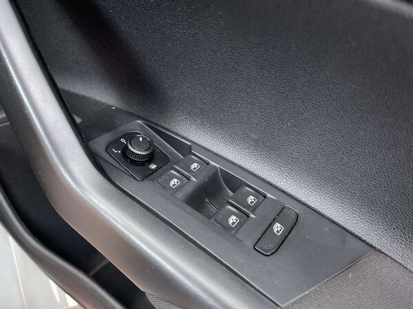 Used Volkswagen Polo 2019 for sale - 76243987: Photo 49