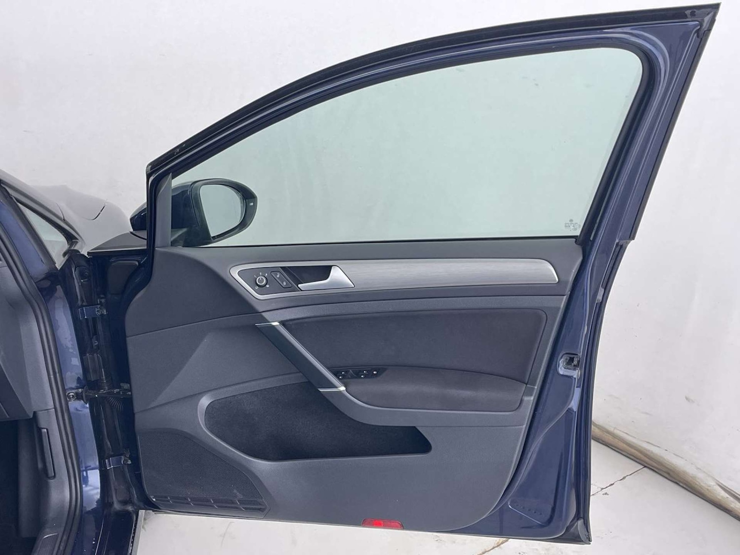 Used Volkswagen Golf 2015 for sale - 77375817: Photo 28