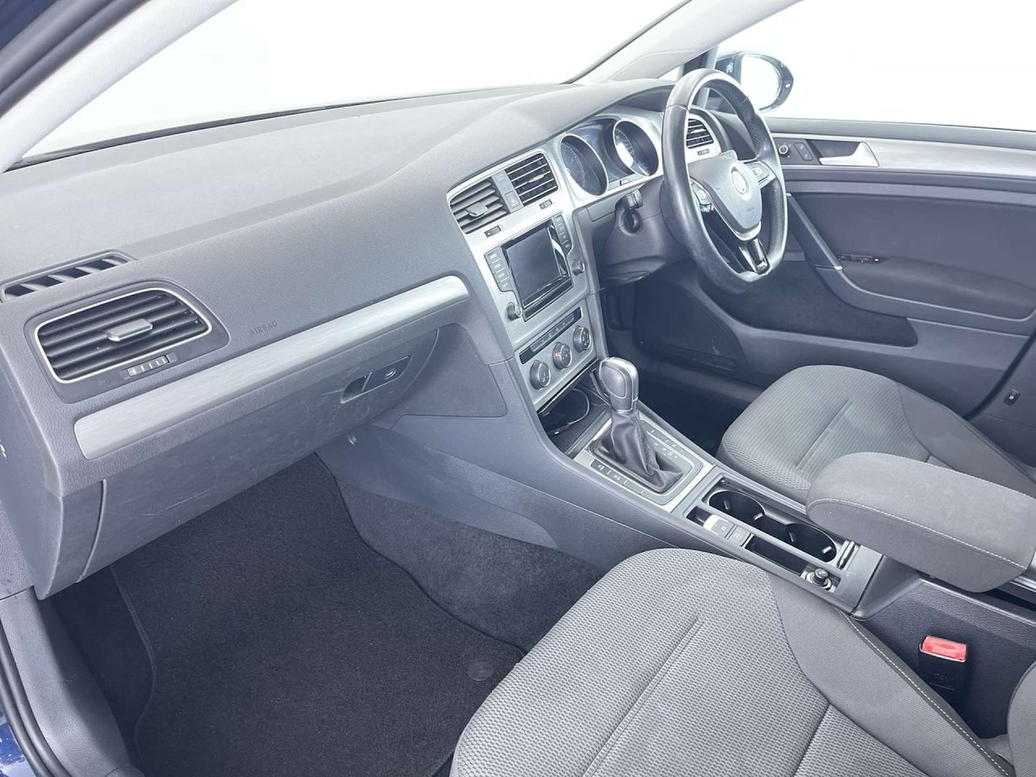 Used Volkswagen Golf 2015 for sale - 77375817: Photo 31