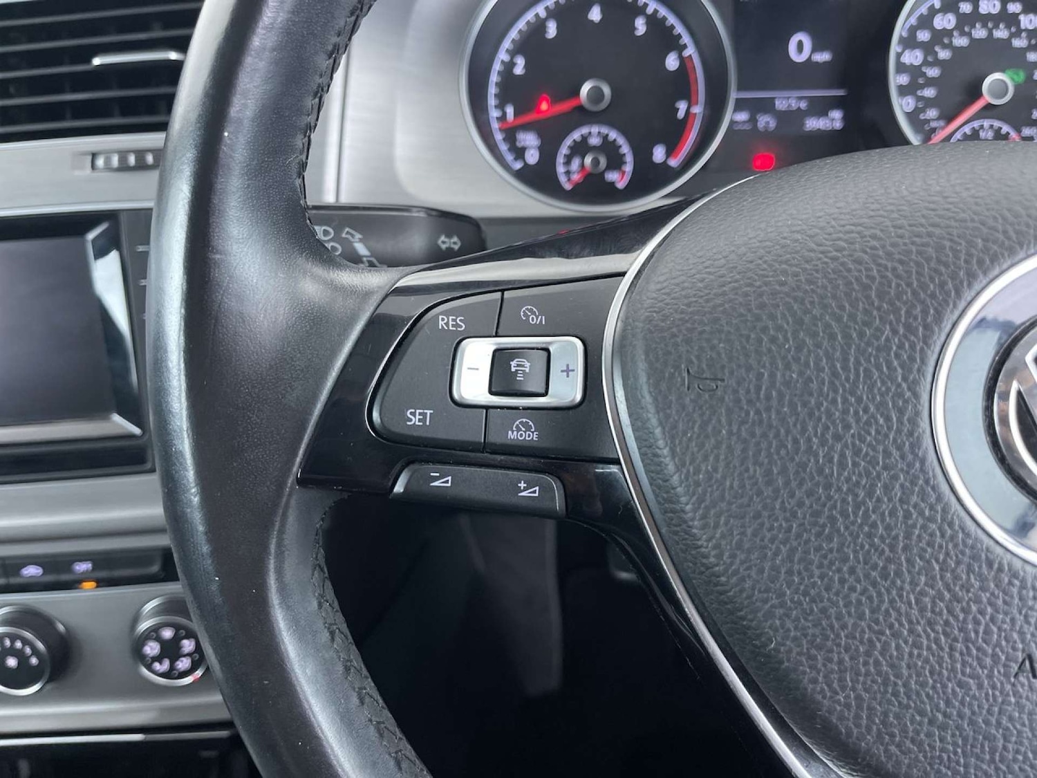 Used Volkswagen Golf 2015 for sale - 77375817: Photo 48