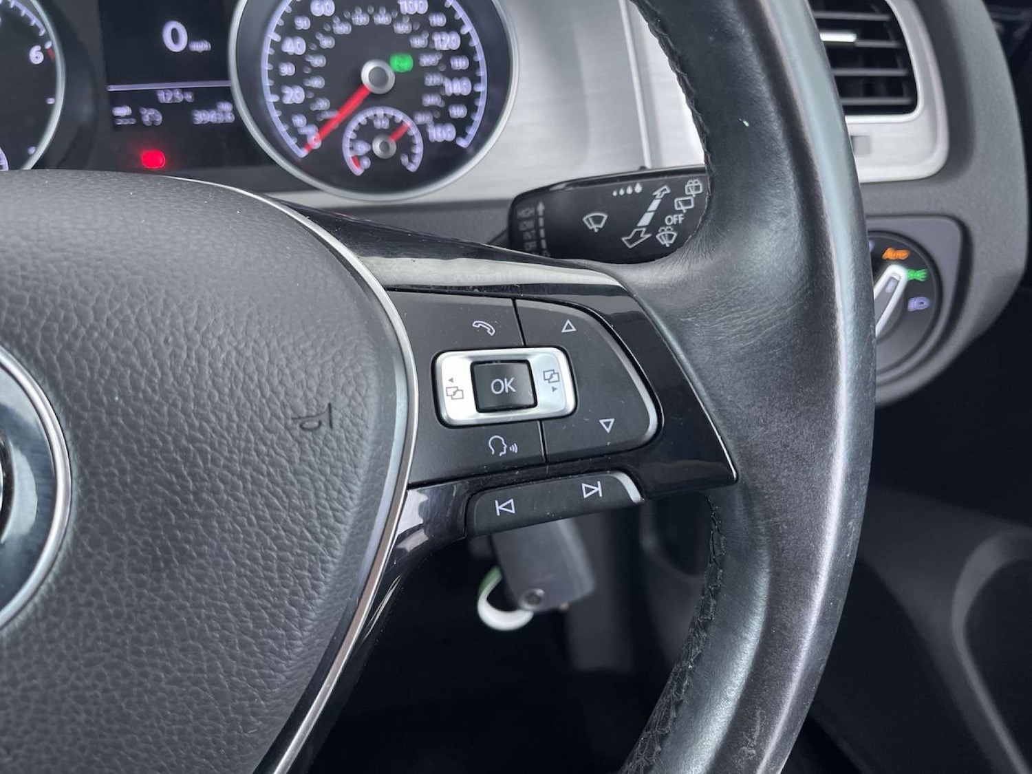 Used Volkswagen Golf 2015 for sale - 77375817: Photo 49