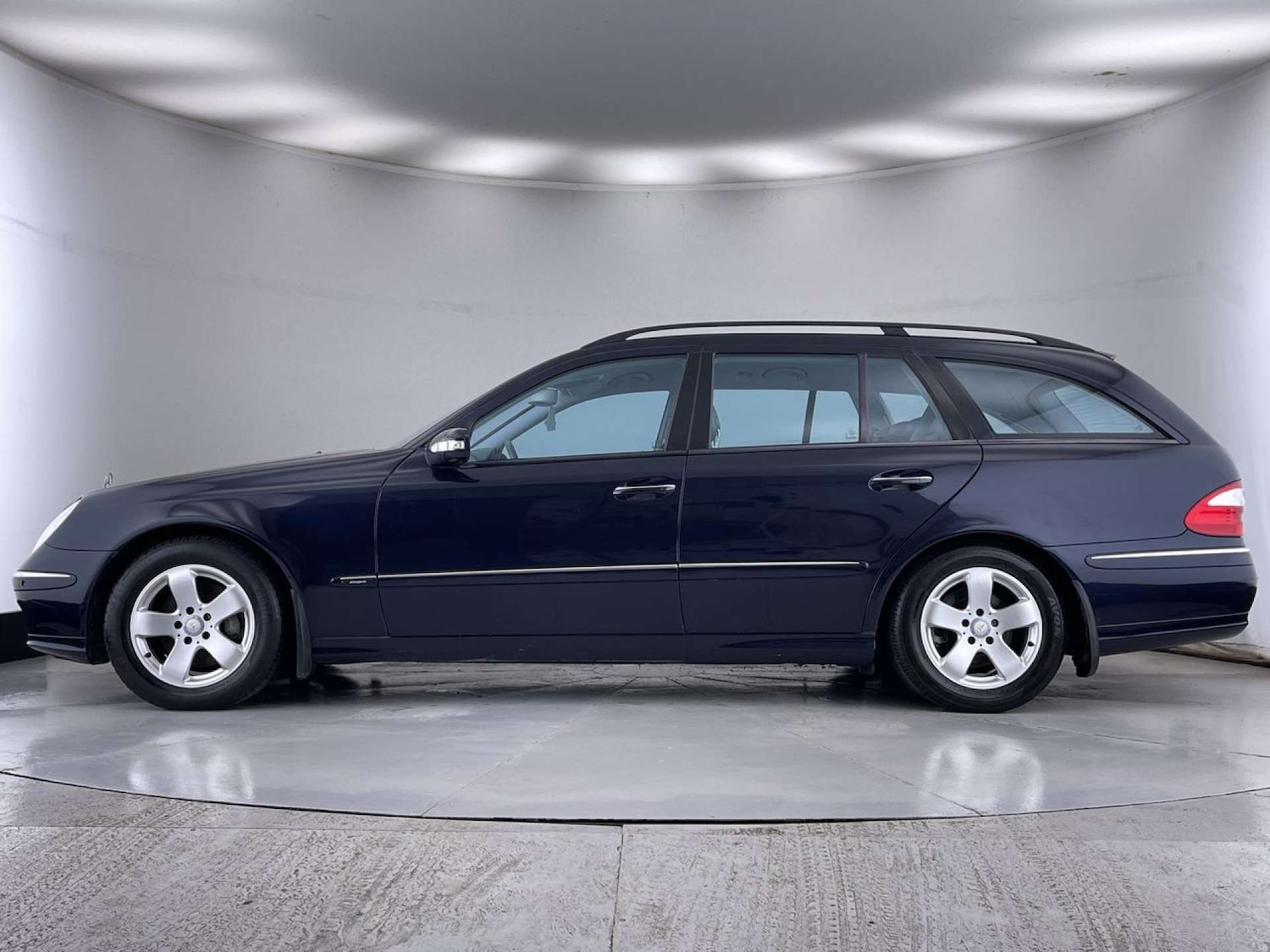 Used Mercedes-Benz E Class 2004 for sale - 77318468: Photo 16