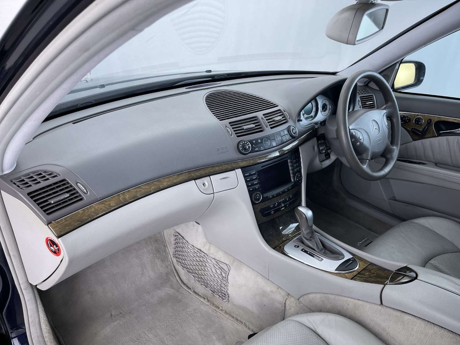 Used Mercedes-Benz E Class 2004 for sale - 77318468: Photo 32