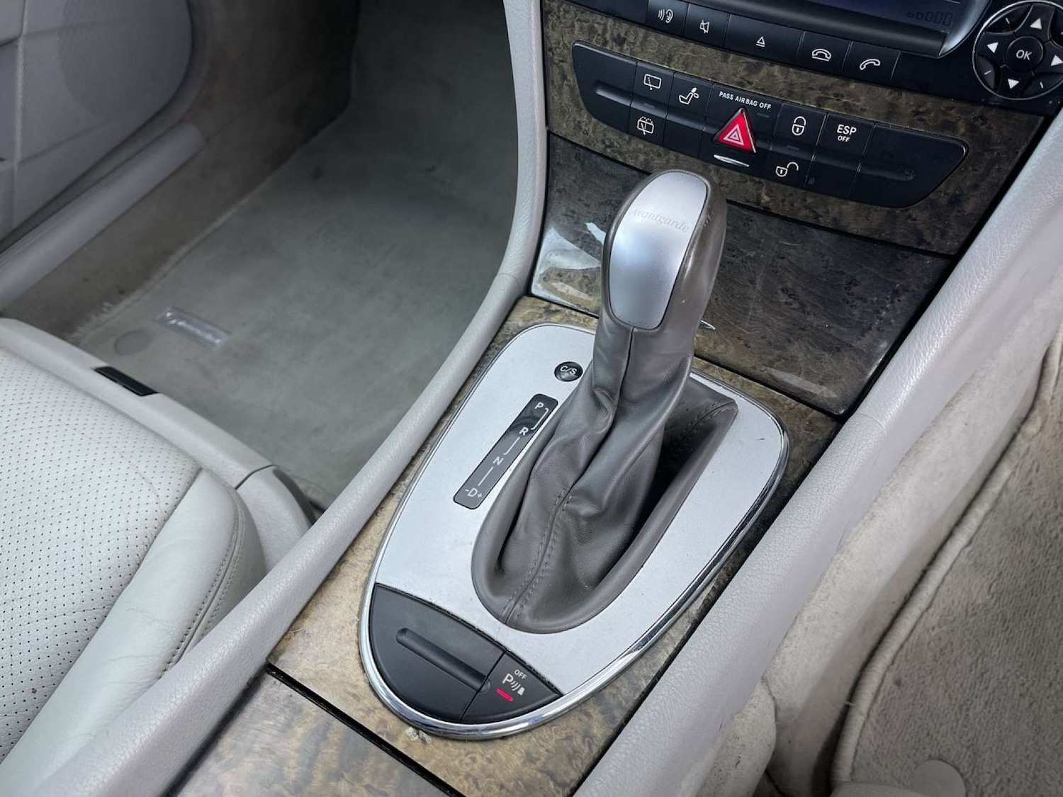 Used Mercedes-Benz E Class 2004 for sale - 77318468: Photo 44