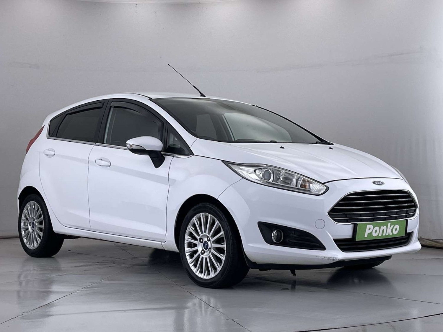 Used Ford Fiesta 2013 for sale - 76100790: Photo 1