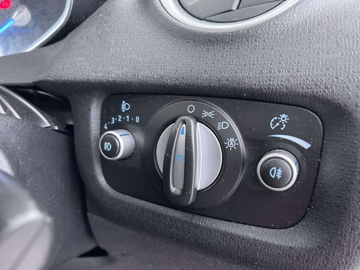 Used Ford Fiesta 2013 for sale - 76100790: Photo 47