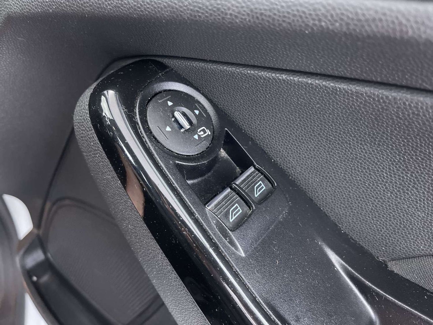 Used Ford Fiesta 2013 for sale - 76100790: Photo 48