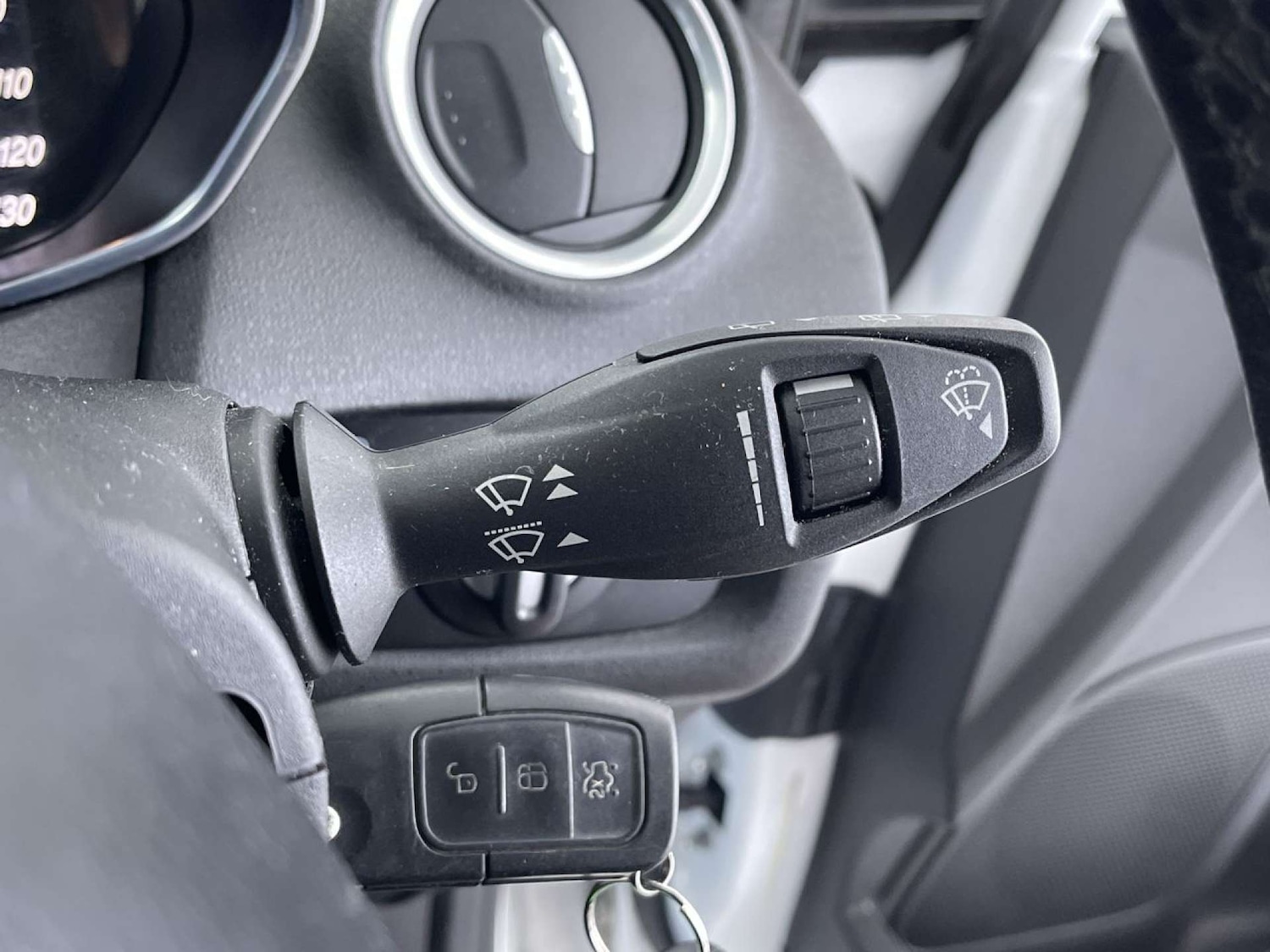 Used Ford Fiesta 2013 for sale - 76100790: Photo 52