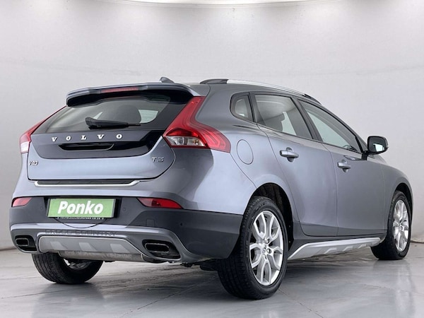Used Volvo V40 2017 for sale - 76319148: Photo 5