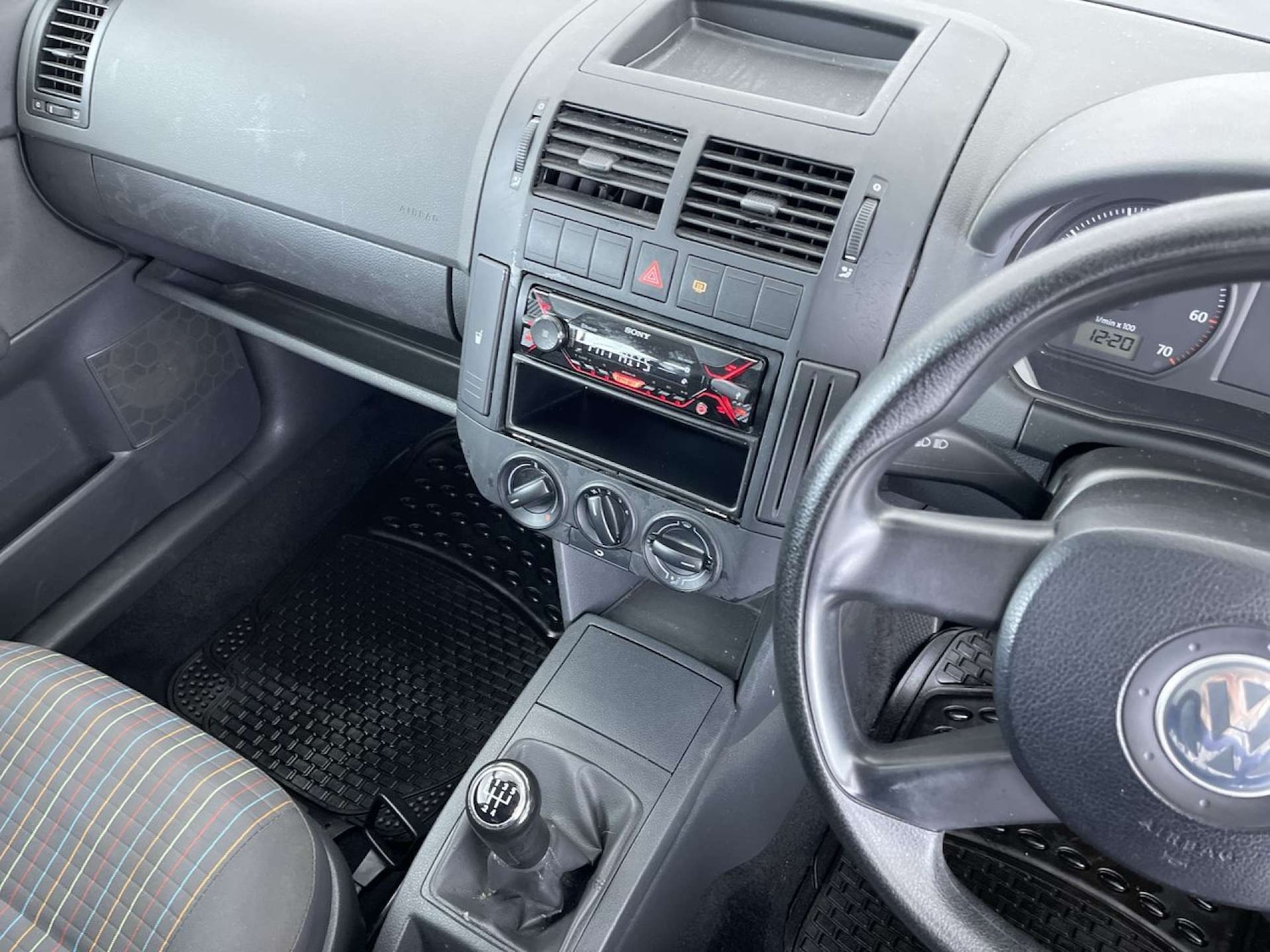 Used Volkswagen Polo 2005 for sale - 77452519: Photo 41