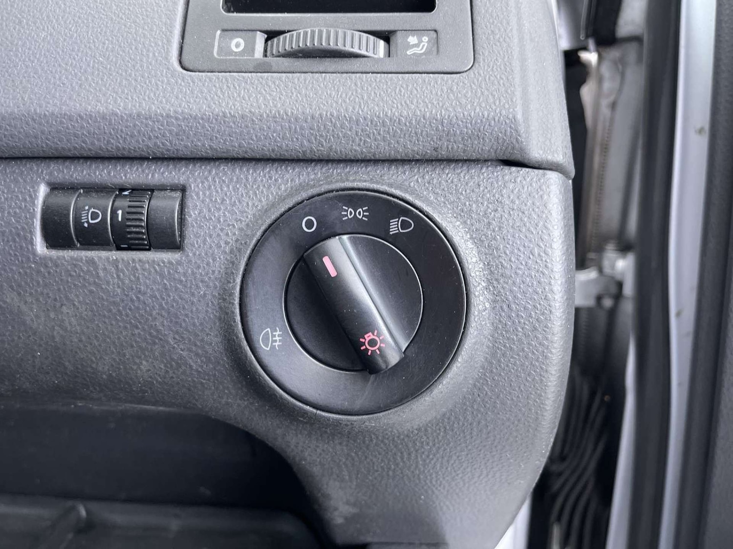 Used Volkswagen Polo 2005 for sale - 77452519: Photo 43