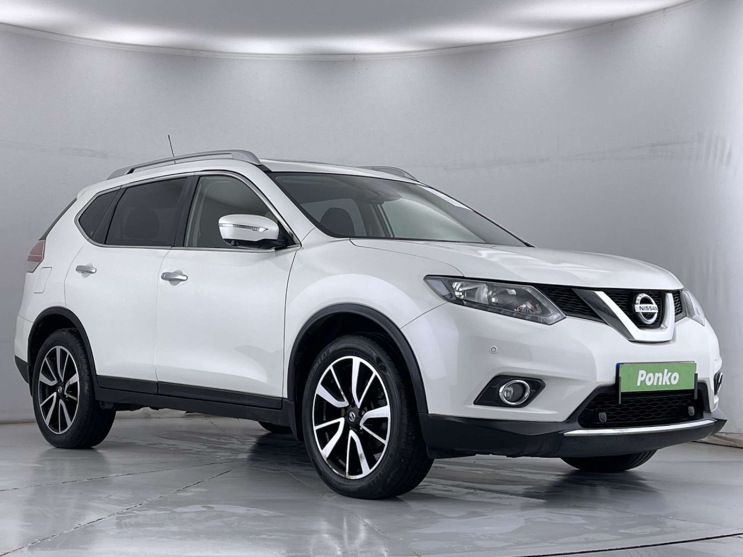 Used Nissan X-Trail 2016 for sale - 76352656: Photo 1