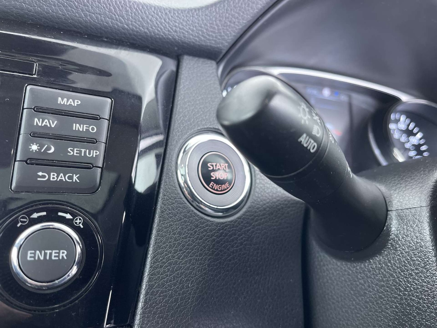 Used Nissan X-Trail 2016 for sale - 76352656: Photo 41