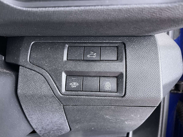 Used Peugeot 3008 2018 for sale - 76038470: Photo 51