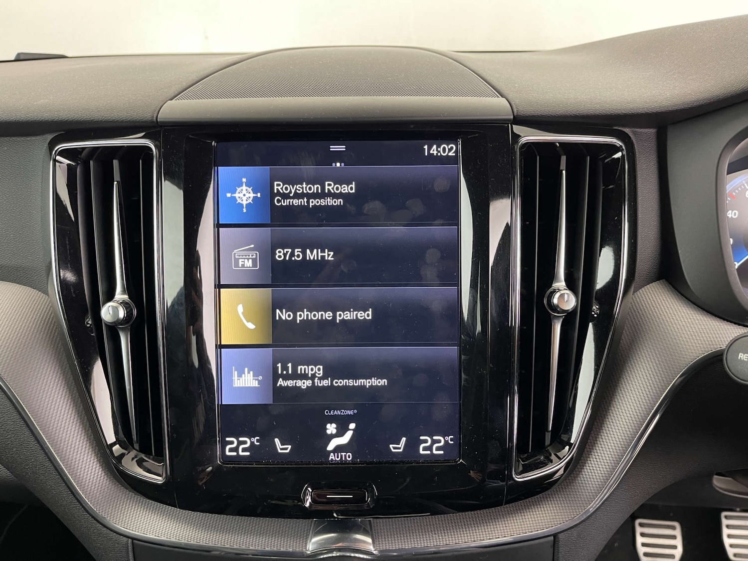 Used Volvo XC60 2018 for sale - 77392217: Photo 14