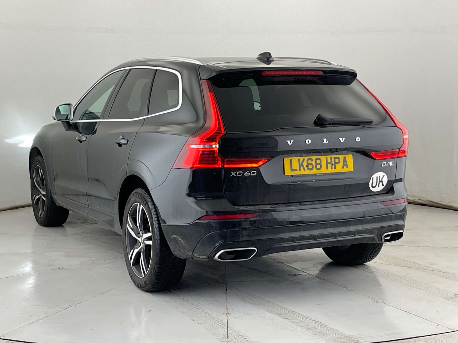 Used Volvo XC60 2018 for sale - 77392217: Photo 6