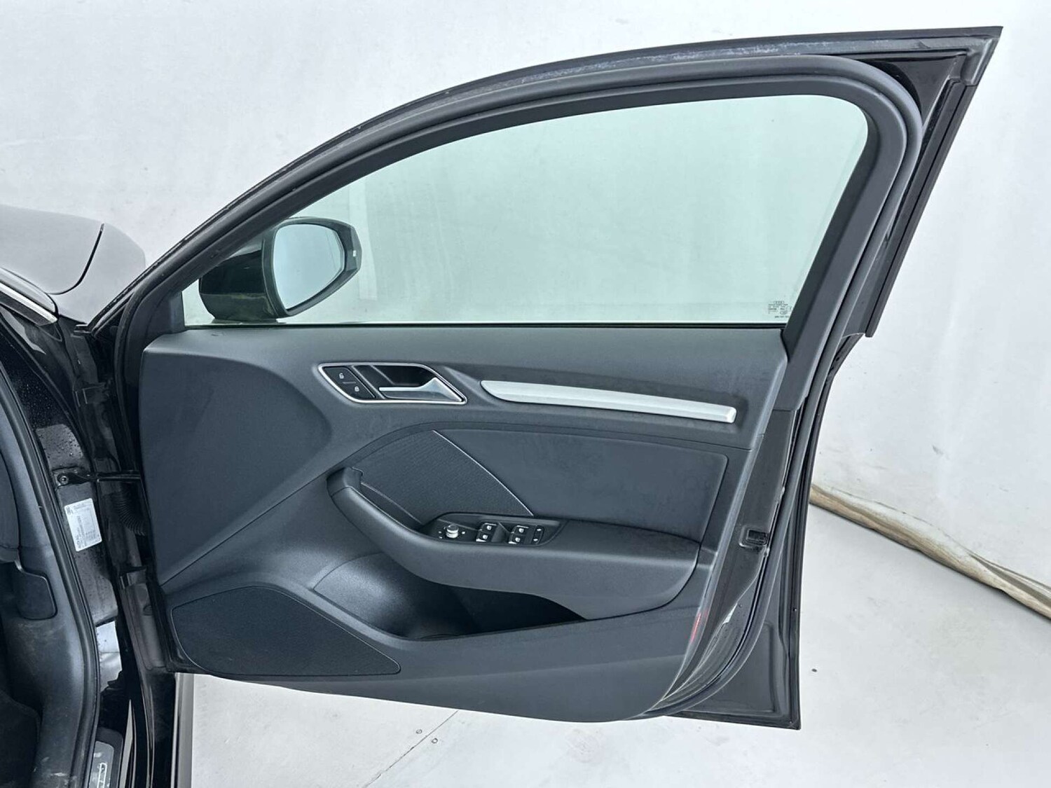 Used Audi A3 2017 for sale - 77932010: Photo 29