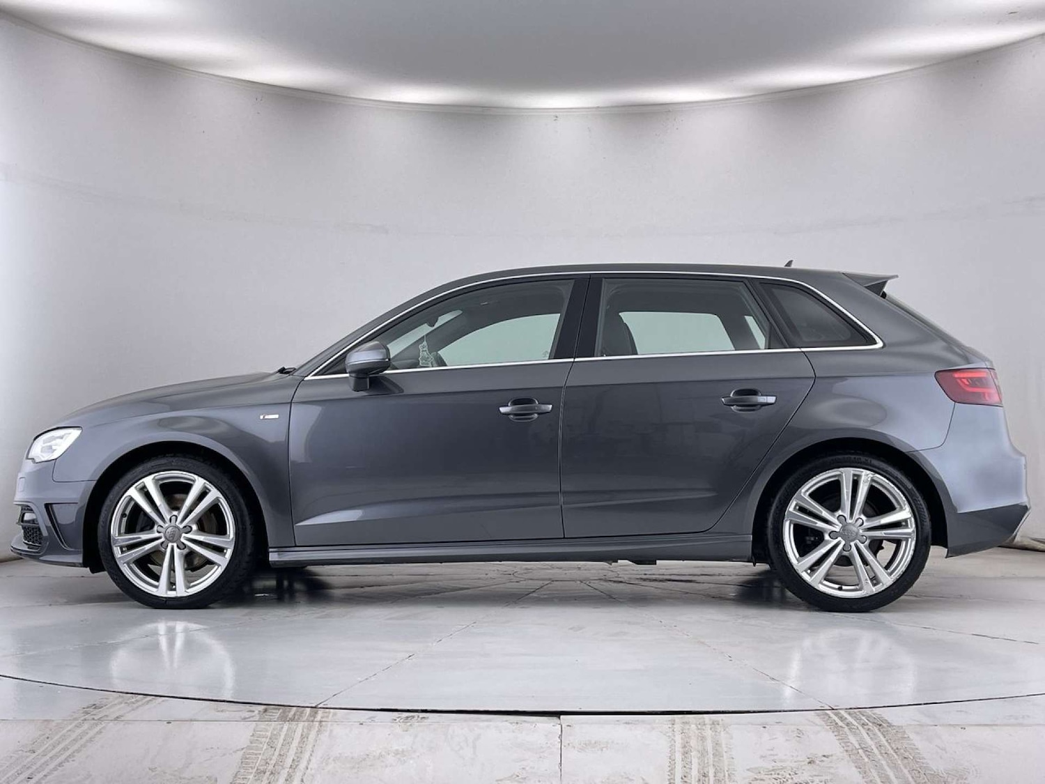 Used Audi A3 2015 for sale - 76509361: Photo 16