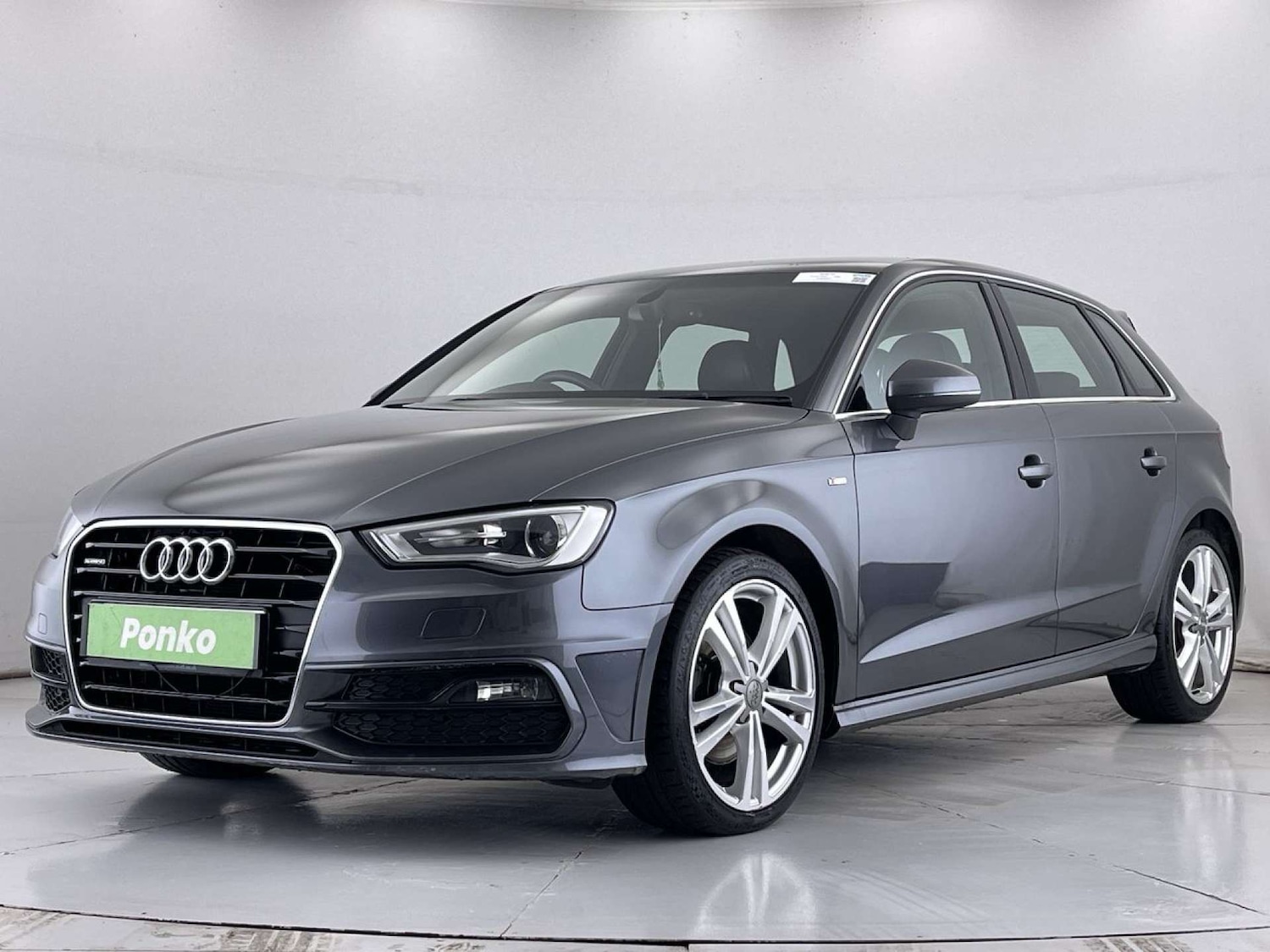 Used Audi A3 2015 for sale - 76509361: Photo 4