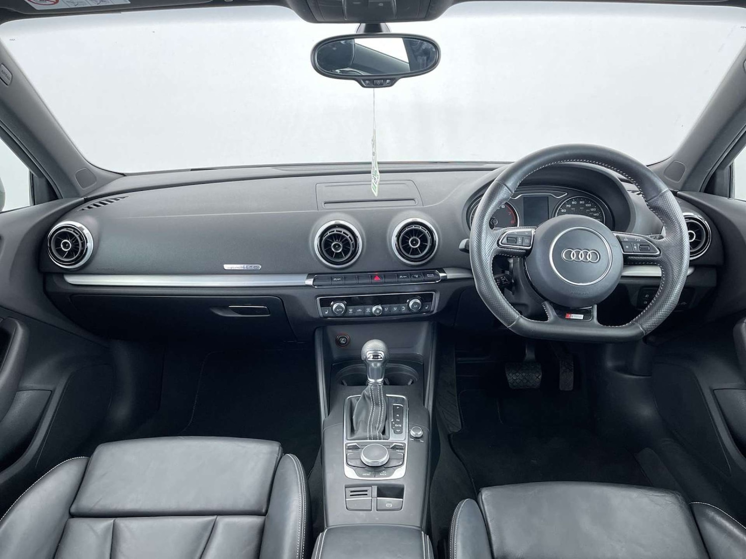 Used Audi A3 2015 for sale - 76509361: Photo 8