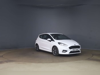 Used Ford Fiesta 2017 for sale - 79437406: Photo
