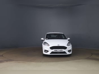 Used Ford Fiesta 2017 for sale - 79437406: Photo