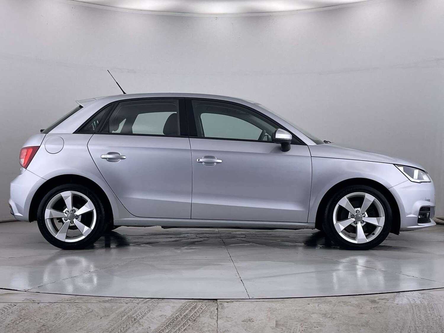 Used Audi A1 2018 for sale - 76556023: Photo 15