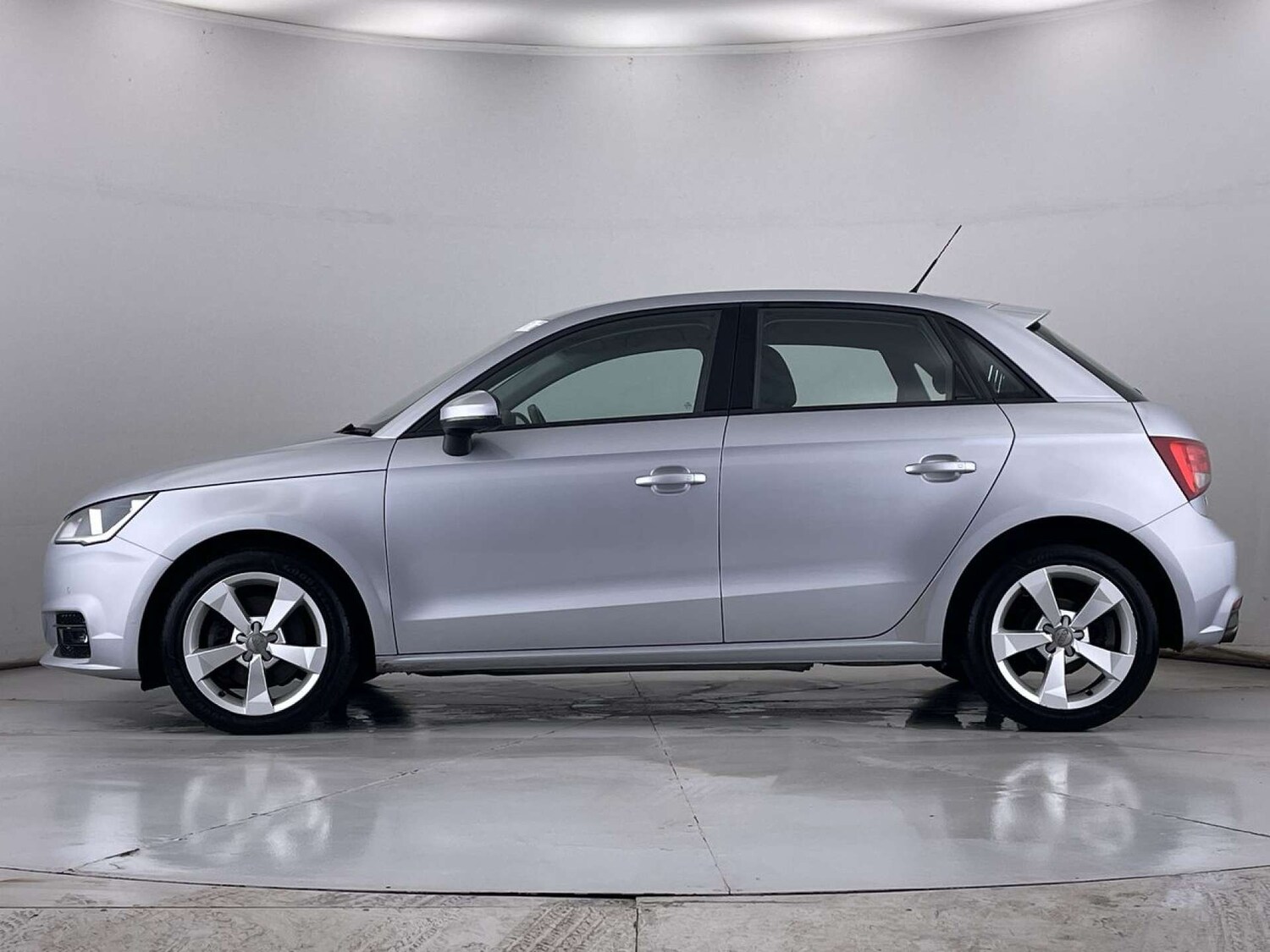 Used Audi A1 2018 for sale - 76556023: Photo 16