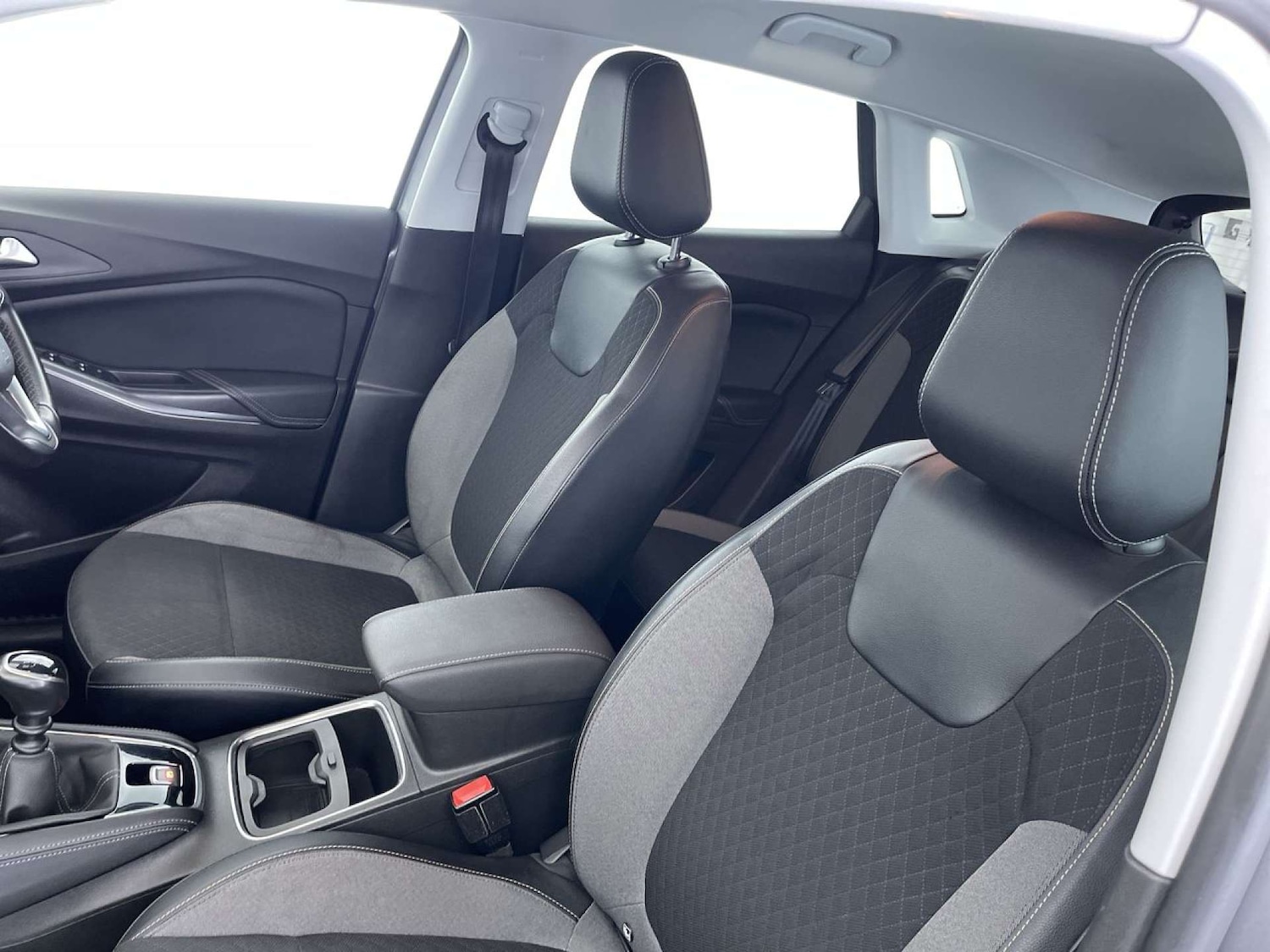 Used Vauxhall Grandland X 2018 for sale - 76305790: Photo 31