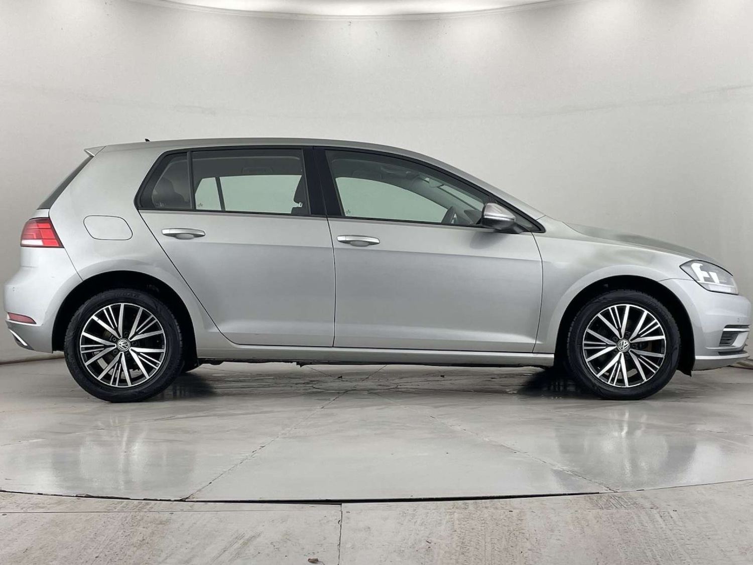 Used Volkswagen Golf 2018 for sale - 77420233: Photo 15