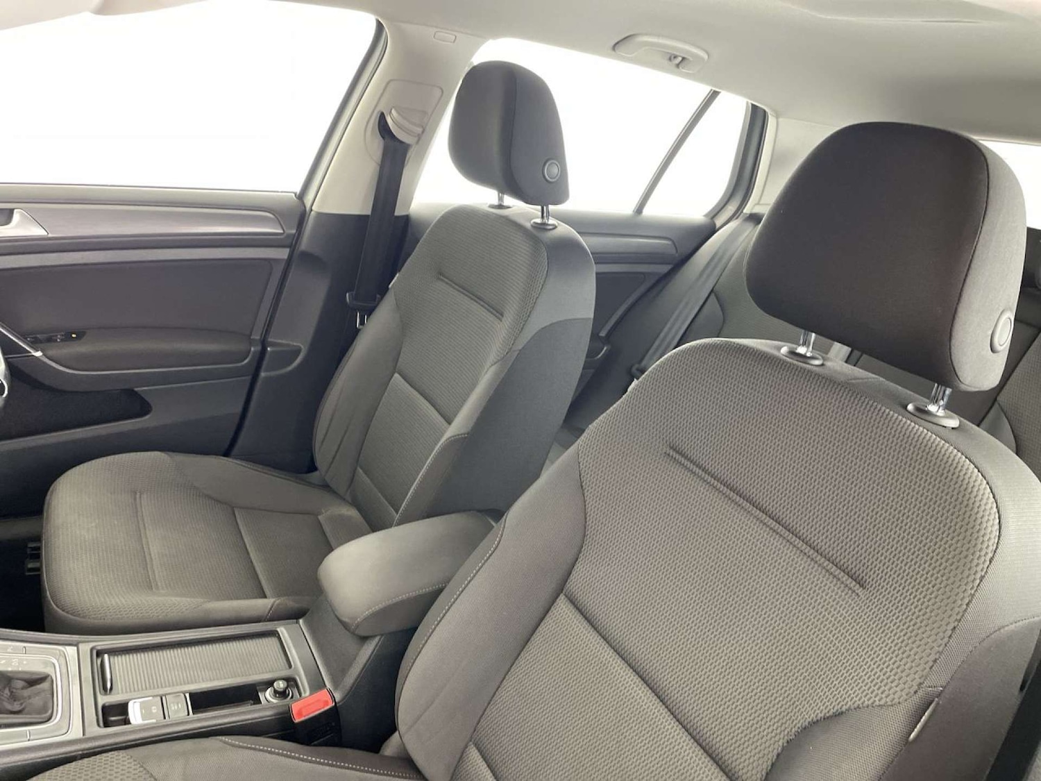 Used Volkswagen Golf 2018 for sale - 77420233: Photo 28