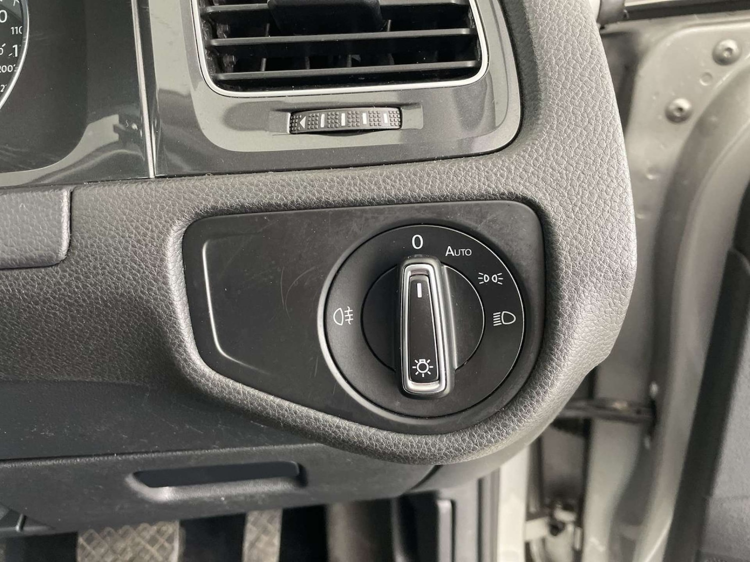 Used Volkswagen Golf 2018 for sale - 77420233: Photo 45