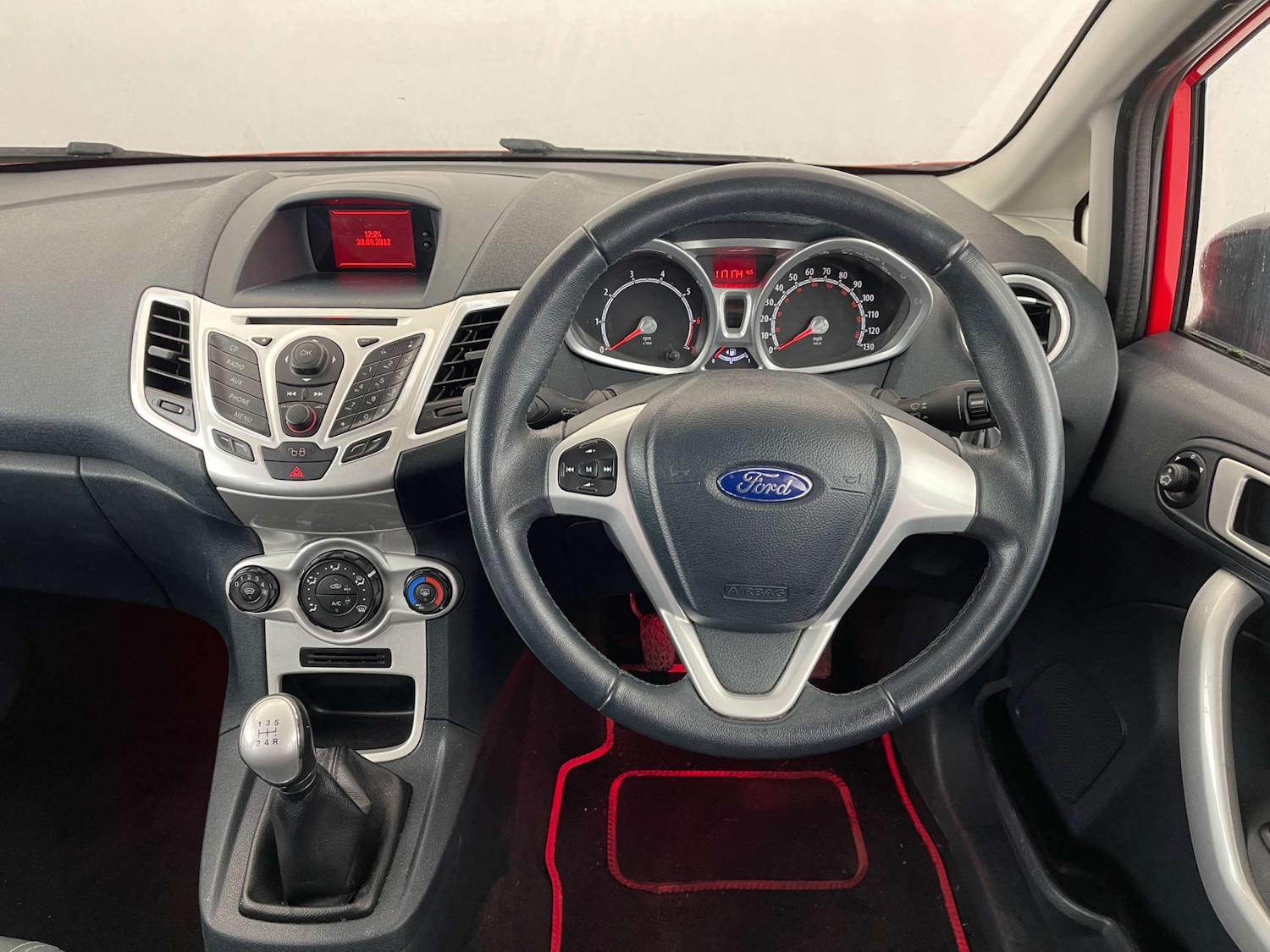 Used Ford Fiesta 2012 for sale - 77477830: Photo 10