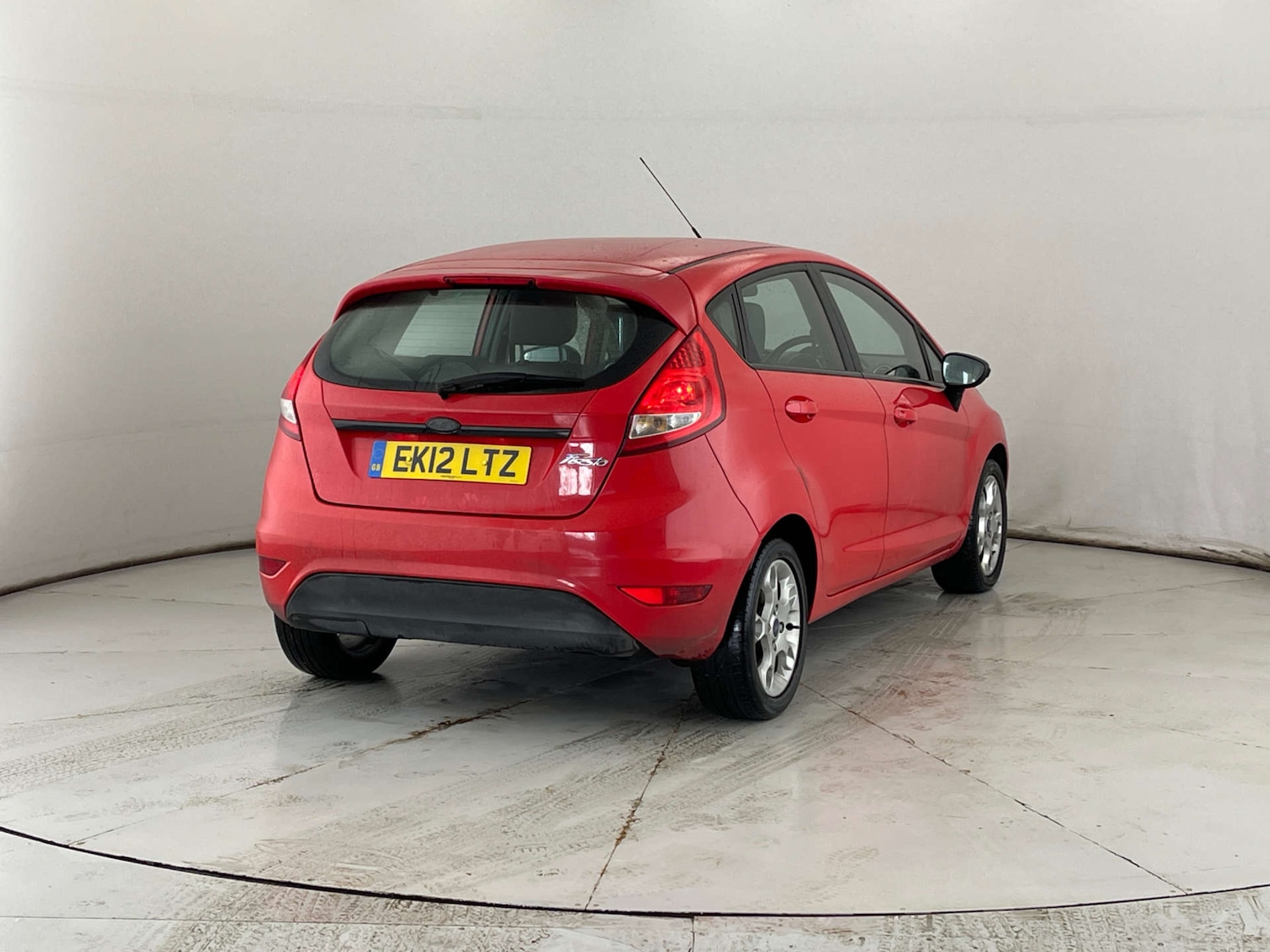Used Ford Fiesta 2012 for sale - 77477830: Photo 4